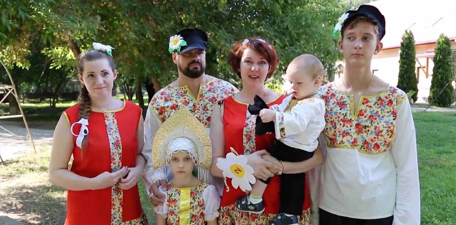 Видеоролик «Многодетное счастье»